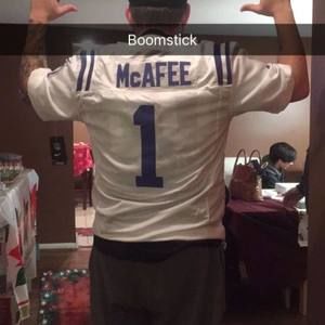 Meet your Posher, Chris